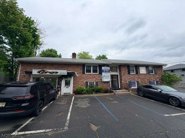 1310 Hamburg Tpke, Wayne, NJ 07470