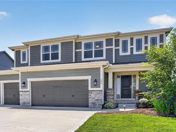 106 SE Ayden Lane, Blue Springs, MO 64064