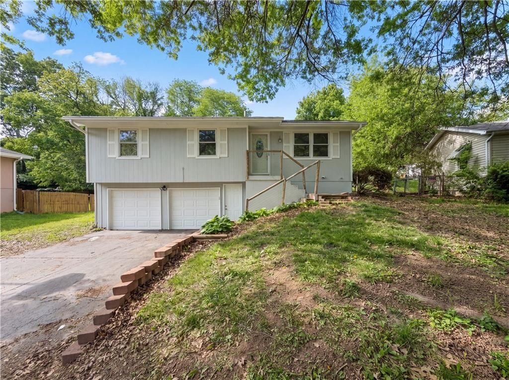 2808 NE 39th Street, Kansas City, MO 64117 Main Photo