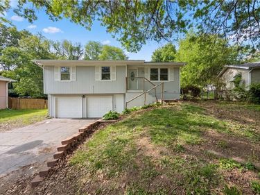 2808 NE 39th Street, Kansas City, MO 64117