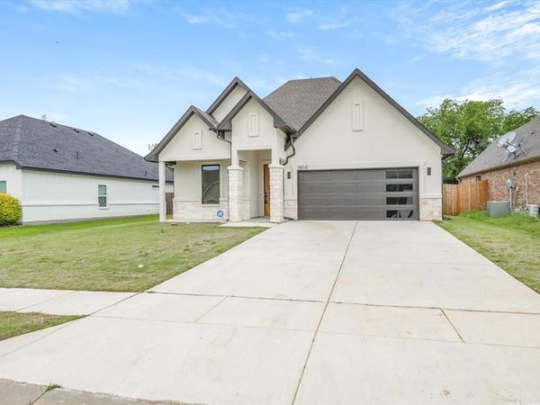 1868 Meadowview, Canton, TX 75103