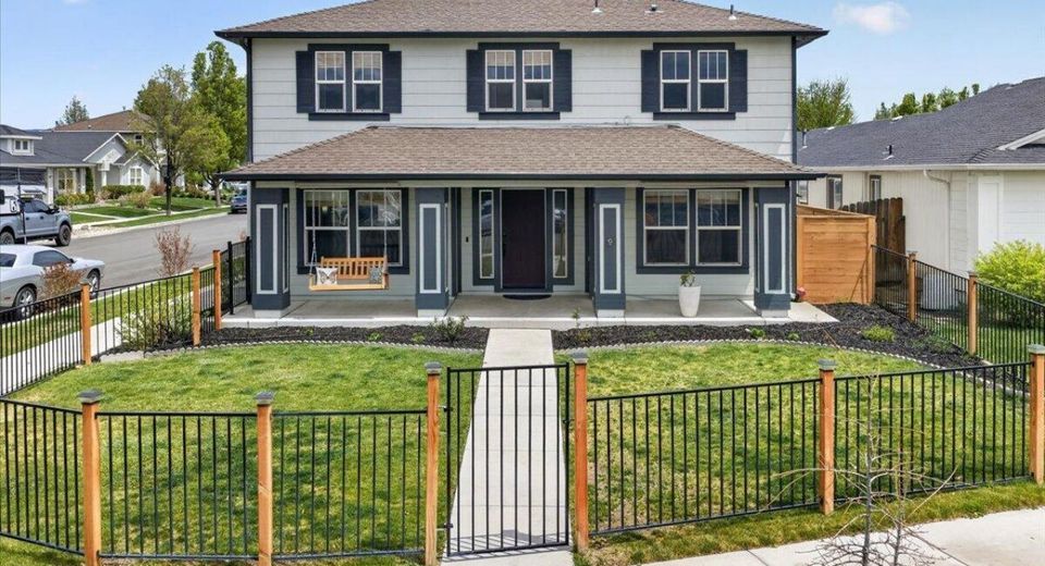 1347 Scarlet Oak Drive, Gardnerville, NV 89410 Photo
