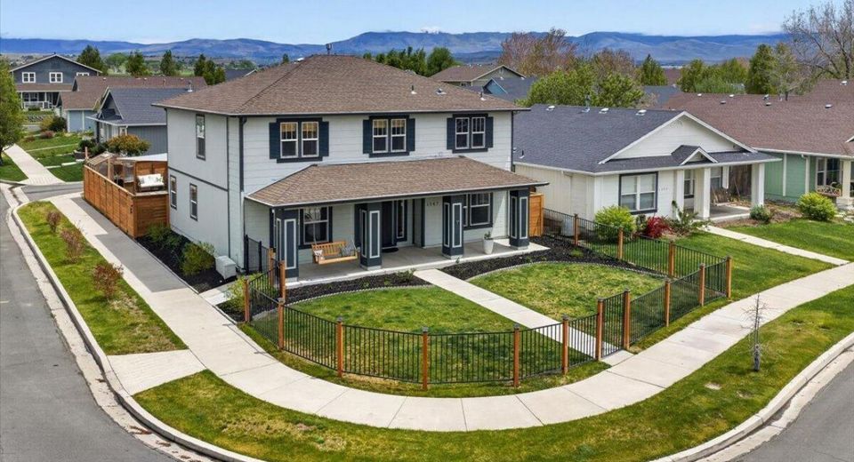 1347 Scarlet Oak Drive, Gardnerville, NV 89410 Photo