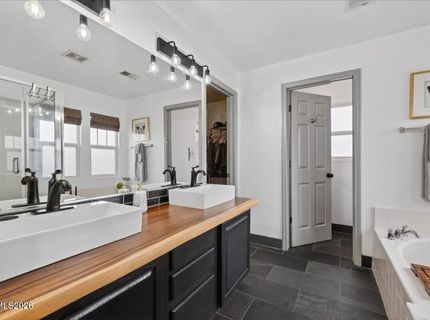 1347 Scarlet Oak Drive, Gardnerville, NV 89410 Photo