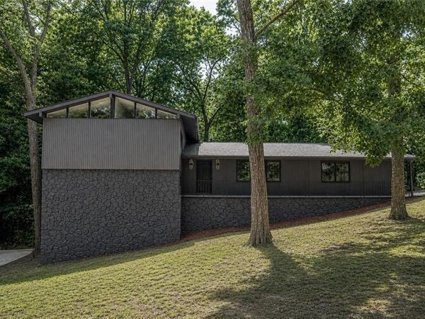 2568 Highland Drive SE, Conyers, GA 30013
