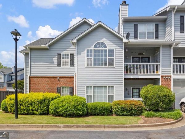 1014 Vinings Forest Lane SE, Unit 10, Smyrna, GA 30080