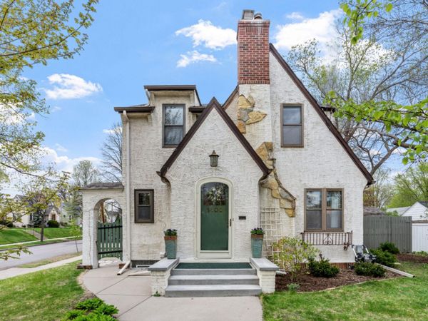 1400 E 54th Street, Minneapolis, MN 55417