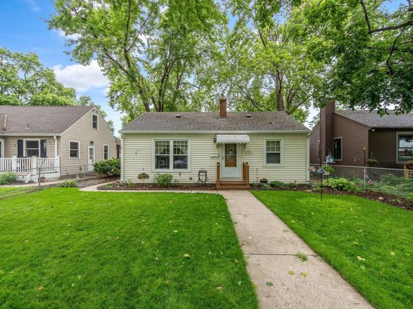 14 Jackson Avenue S, Hopkins, MN 55343