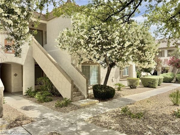 6801 Squaw Mountain Drive , Unit 102, Las Vegas, NV 89130