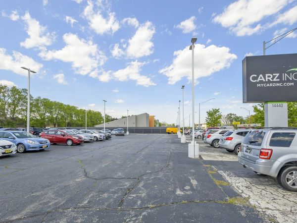 14440 S Cicero Avenue , Midlothian, IL 60445