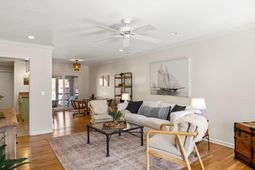164 Queen Street photo 4