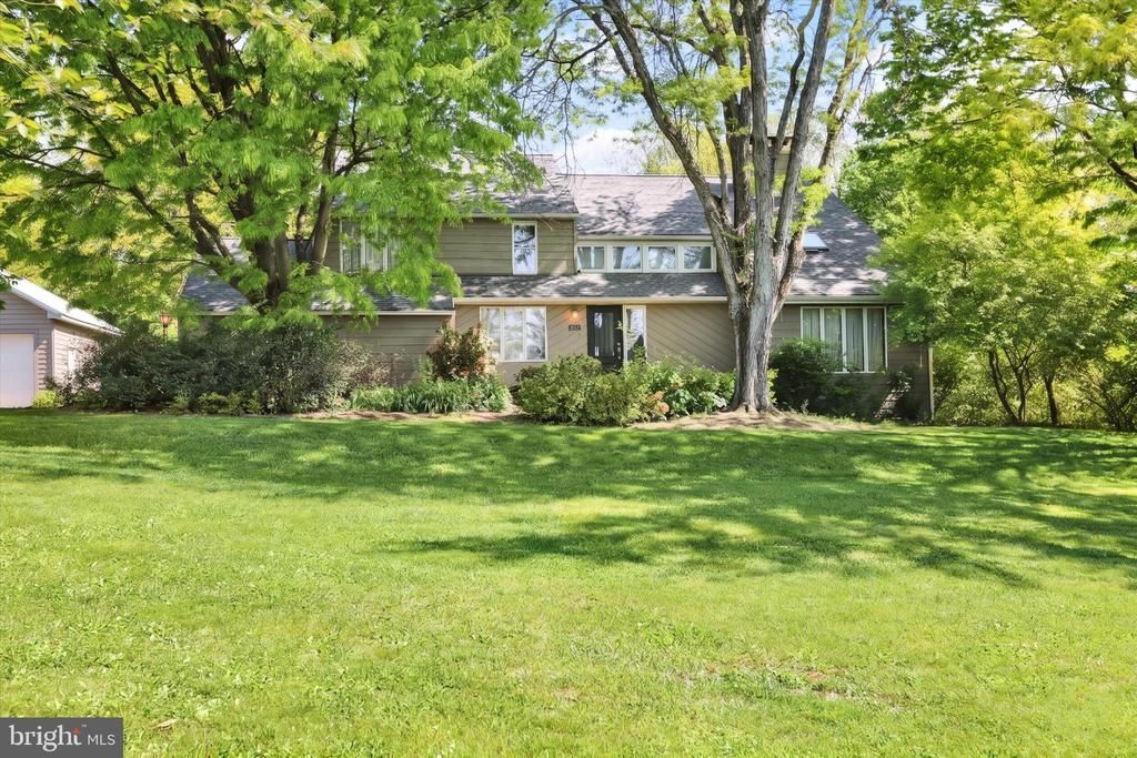 637 SCENIC DRIVE, BERNVILLE, PA 19506