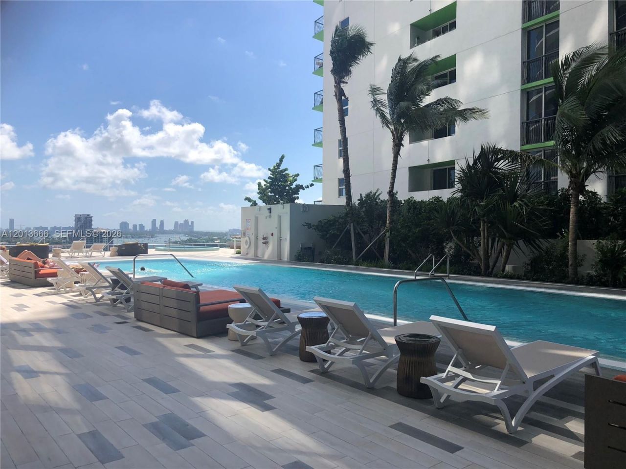 488 NE 18th St , Unit 2203, Miami, FL 33132 Photo