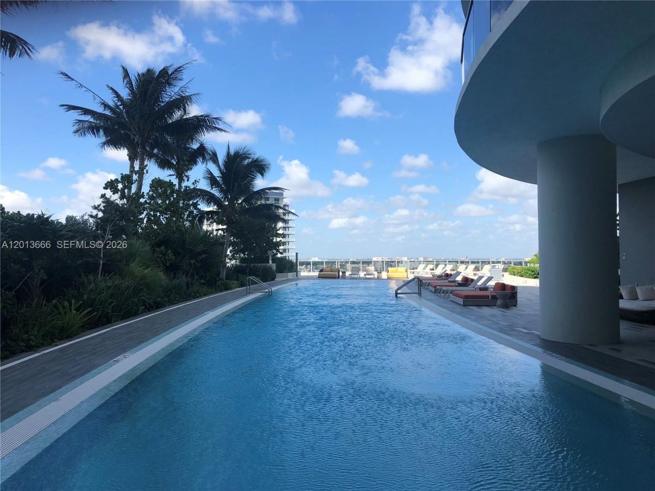 488 NE 18th St , Unit 2203, Miami, FL 33132 Photo