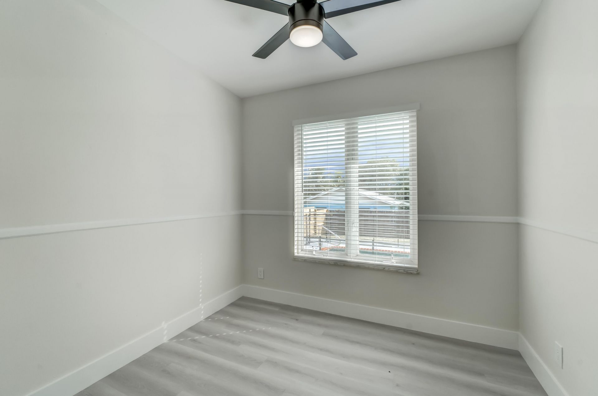 840 Bradley Street, West Palm Beach, FL 33405 Photo