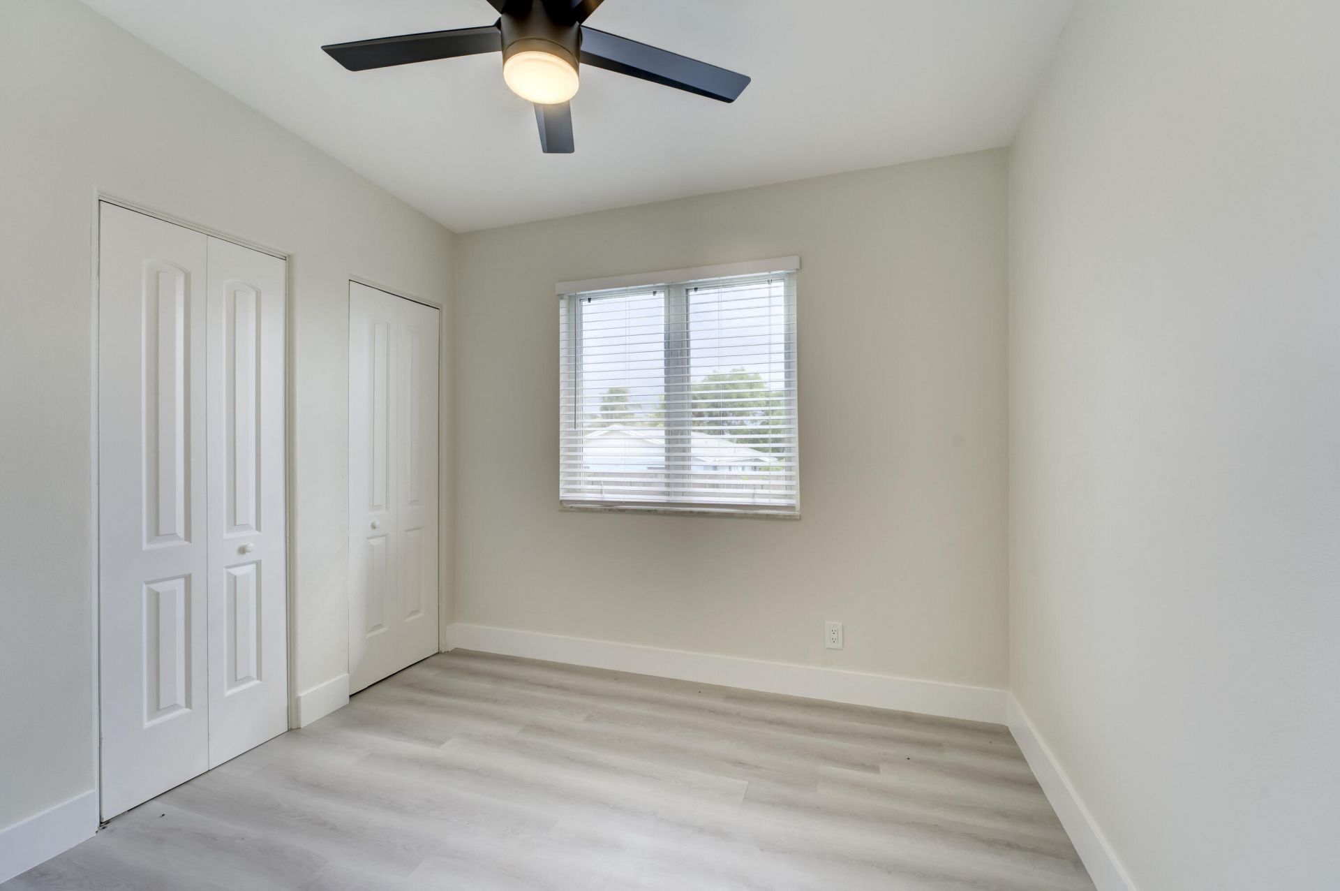 840 Bradley Street, West Palm Beach, FL 33405 Photo