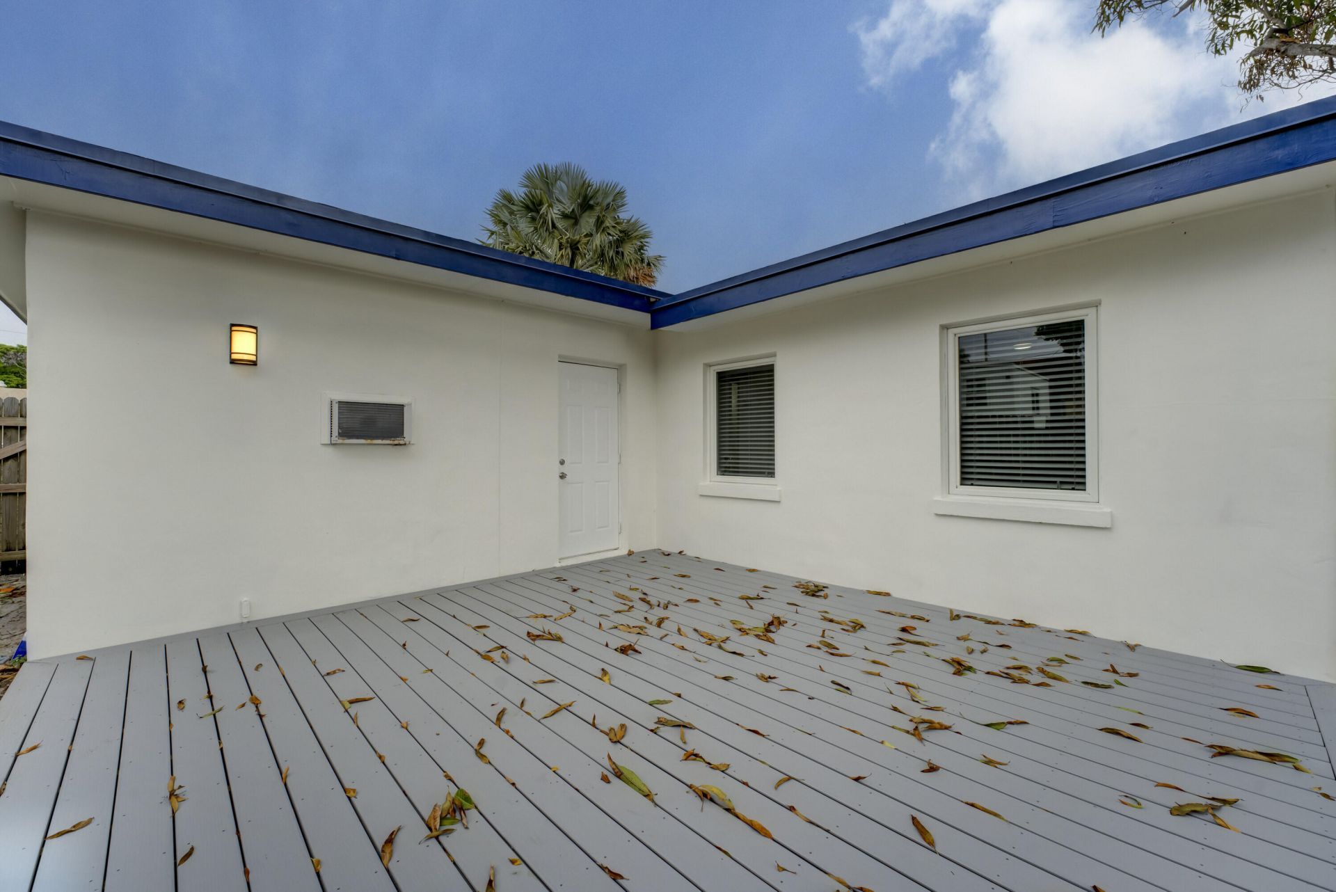 840 Bradley Street, West Palm Beach, FL 33405 Photo