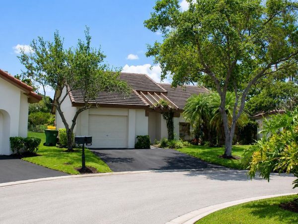 2330 Columbia, Weston, FL 33326