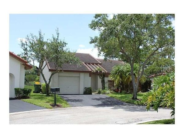 2330 Columbia, Weston, FL 33326