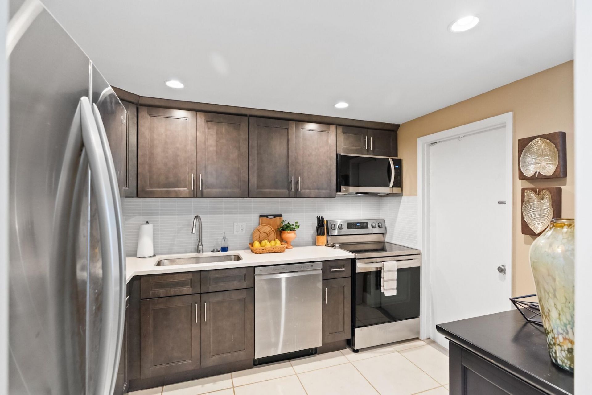 2900 N Palm Aire Drive, Unit 106, Pompano Beach, FL 33069 Photo