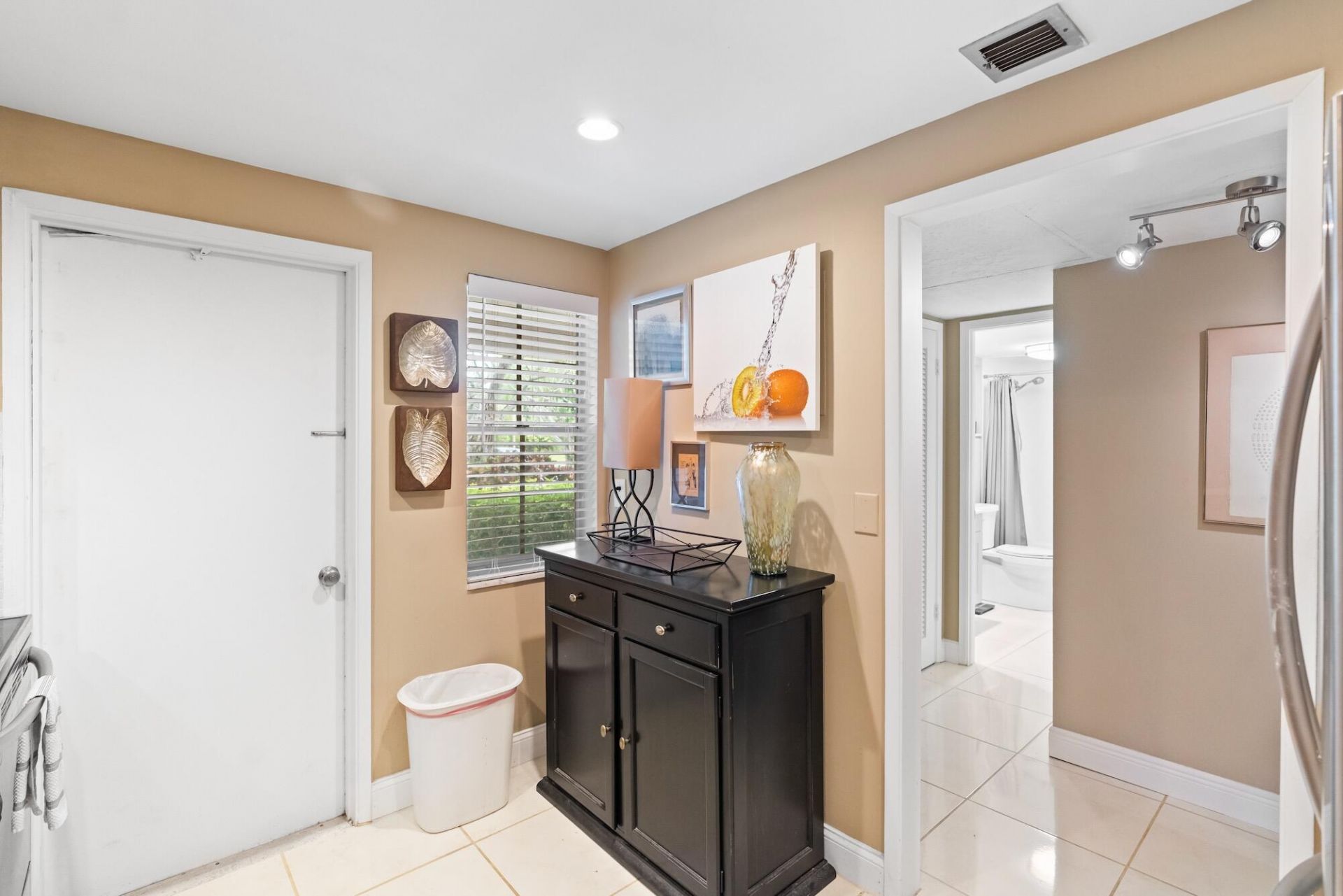 2900 N Palm Aire Drive, Unit 106, Pompano Beach, FL 33069 Photo