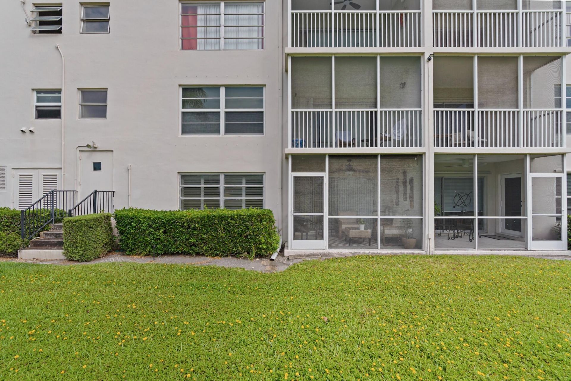2900 N Palm Aire Drive, Unit 106, Pompano Beach, FL 33069 Photo