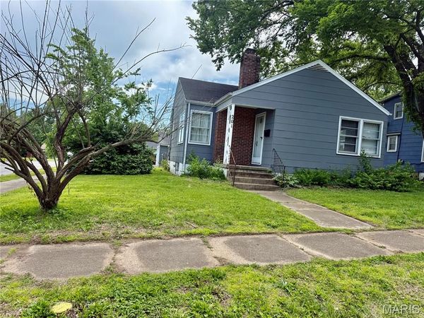 201 W 2nd Street , Rolla, MO 65401