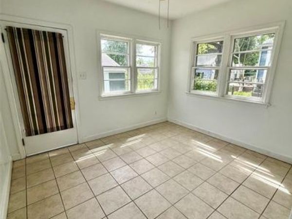 201 W 2nd Street , Rolla, MO 65401