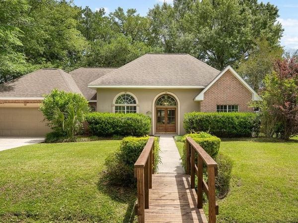 533 HOMEWOOD Drive, Covington, LA 70433