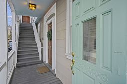 66 Line Street photo 4