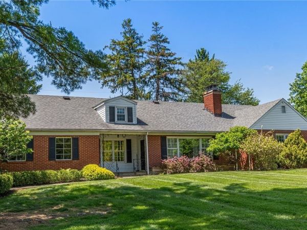 3155 E Highland Drive , Zanesville, OH 43701