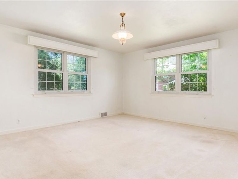 3155 E Highland Drive, Zanesville, OH 43701 Photo 25