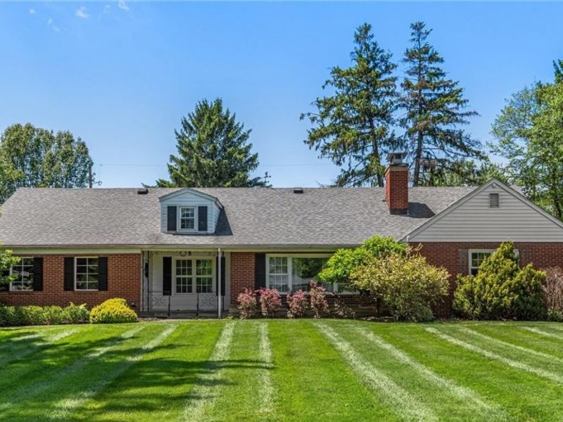 3155 E Highland Drive, Zanesville, OH 43701 Photo 3