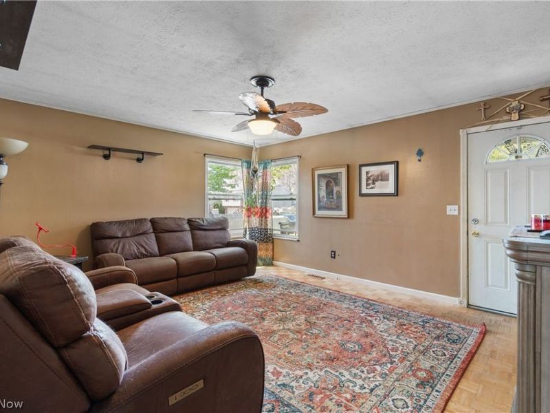 316 Hohman Avenue, Akron, OH 44319 Photo 9