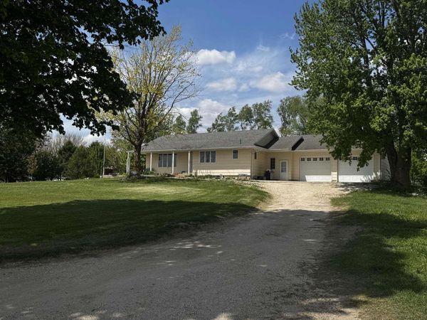 16224 O Avenue, Iowa Falls, IA 50126