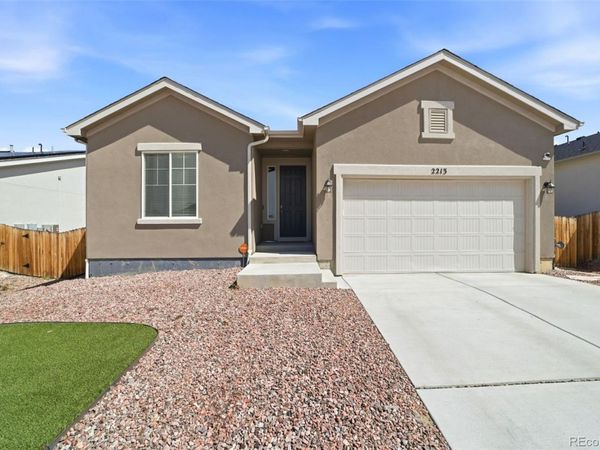 2213 Sunrise Lane , Pueblo, CO 81008