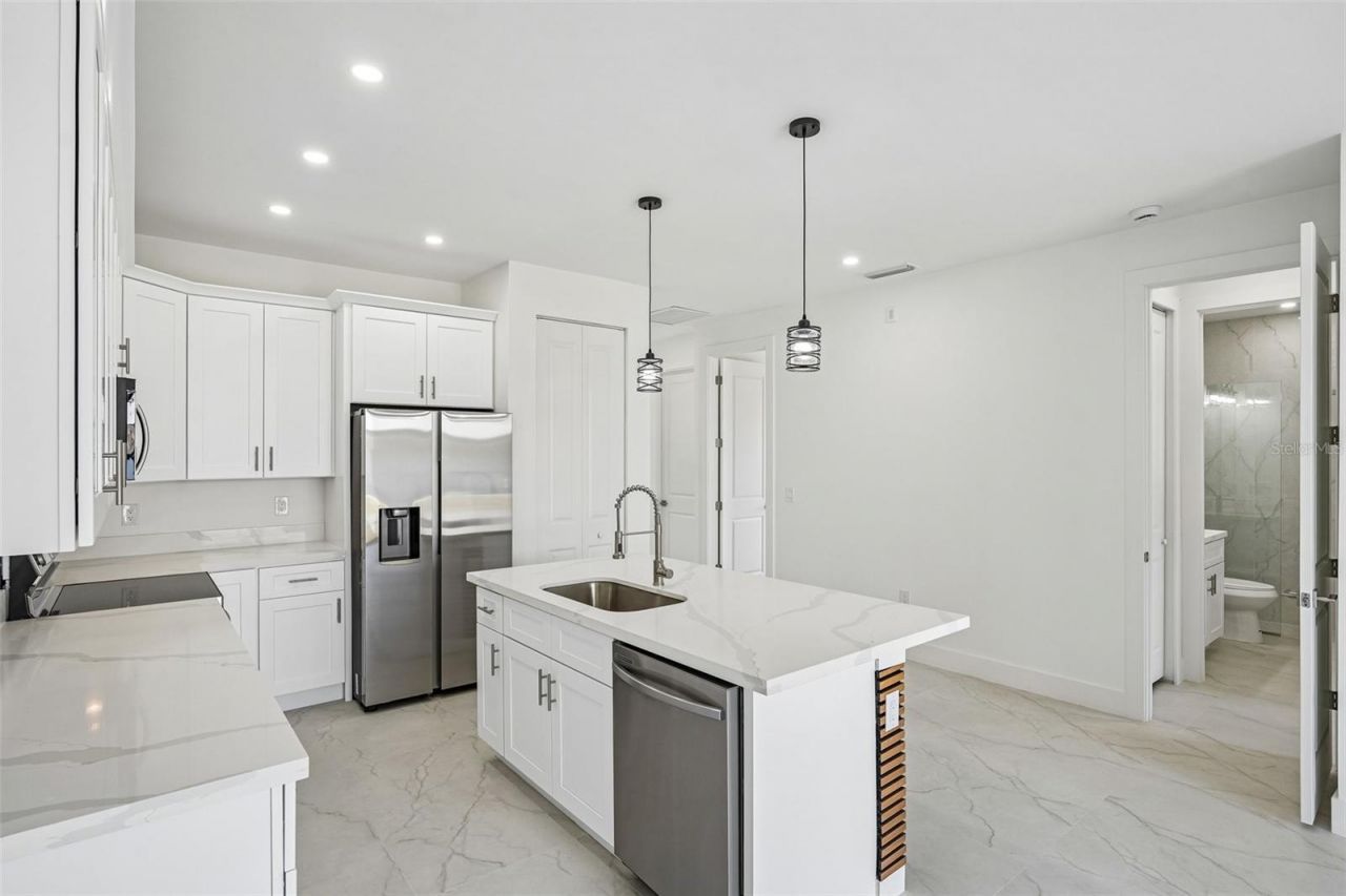 845/847 Meadow Road , Lehigh Acres, FL 33973 Photo