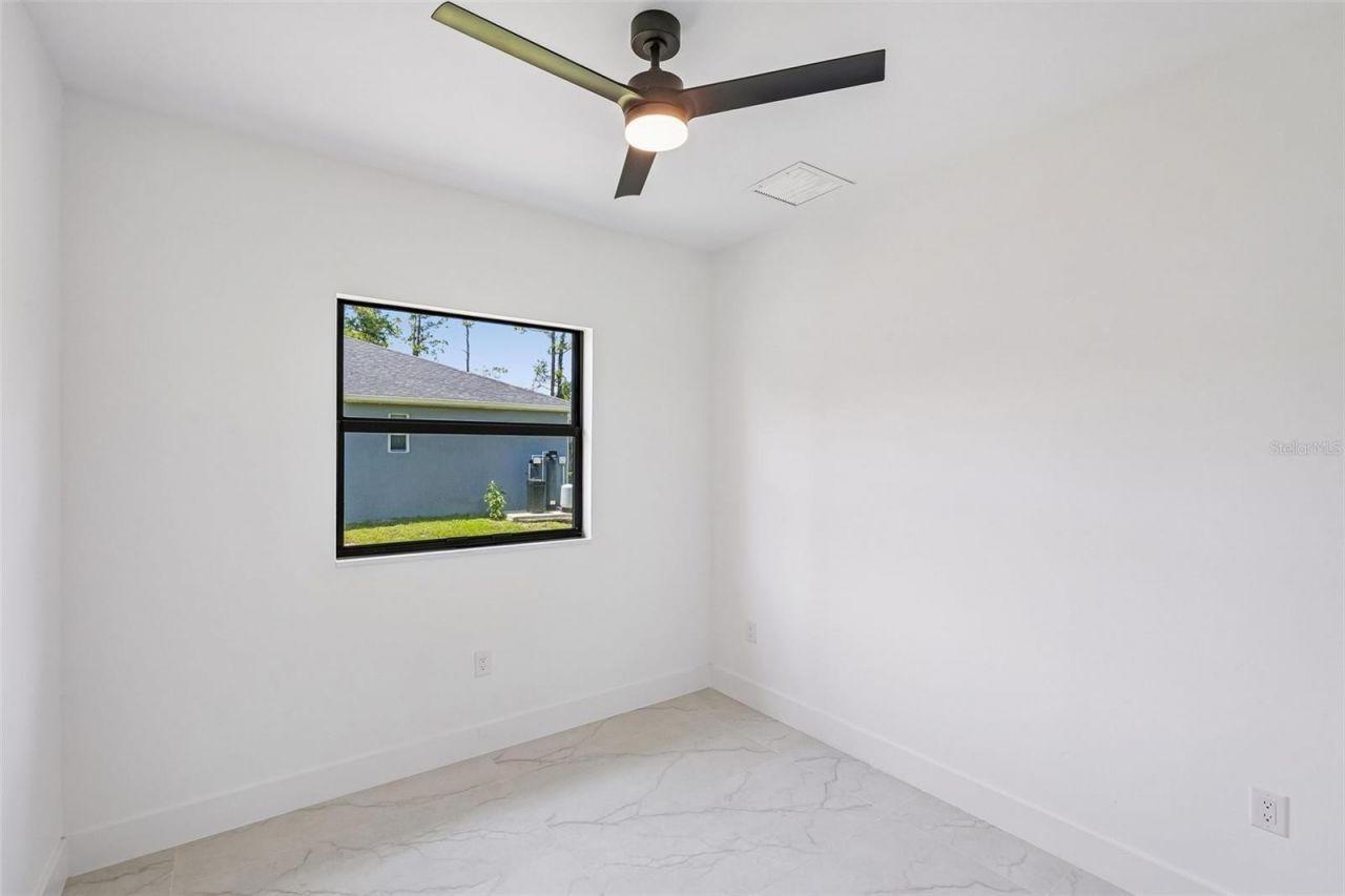 845/847 Meadow Road , Lehigh Acres, FL 33973 Photo