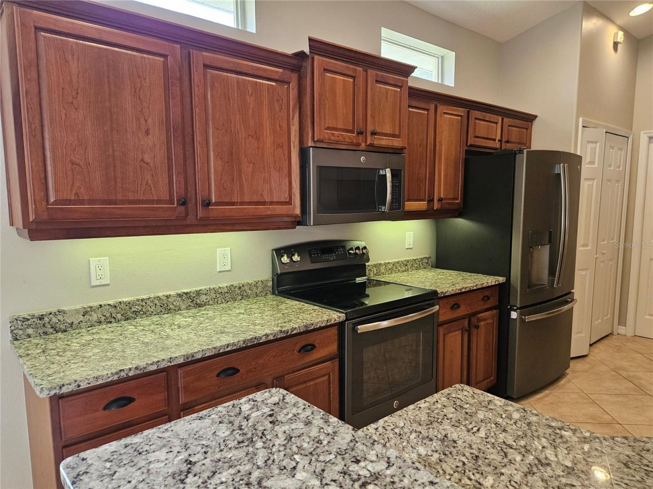 12112 Maple Ridge Drive , Parrish, FL 34219 Photo