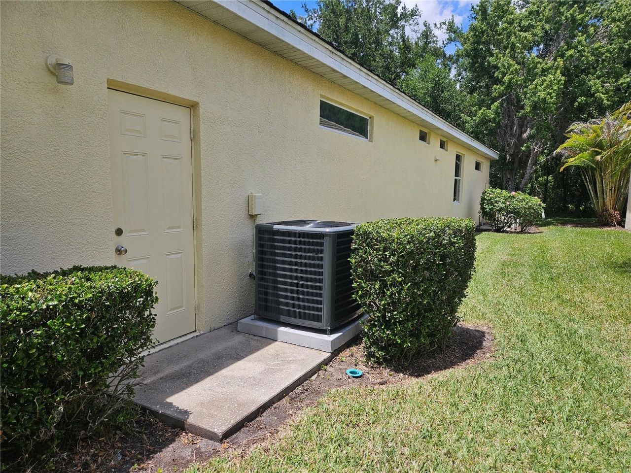 12112 Maple Ridge Drive , Parrish, FL 34219 Photo