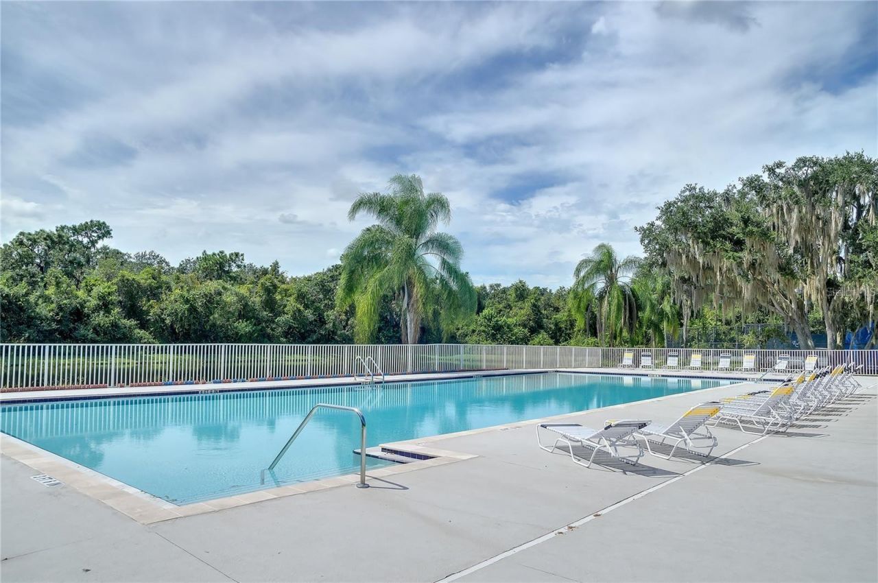12112 Maple Ridge Drive , Parrish, FL 34219 Photo