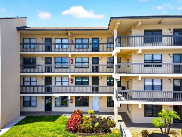 505 30TH AVENUE W, Unit E303, BRADENTON, FL 34205