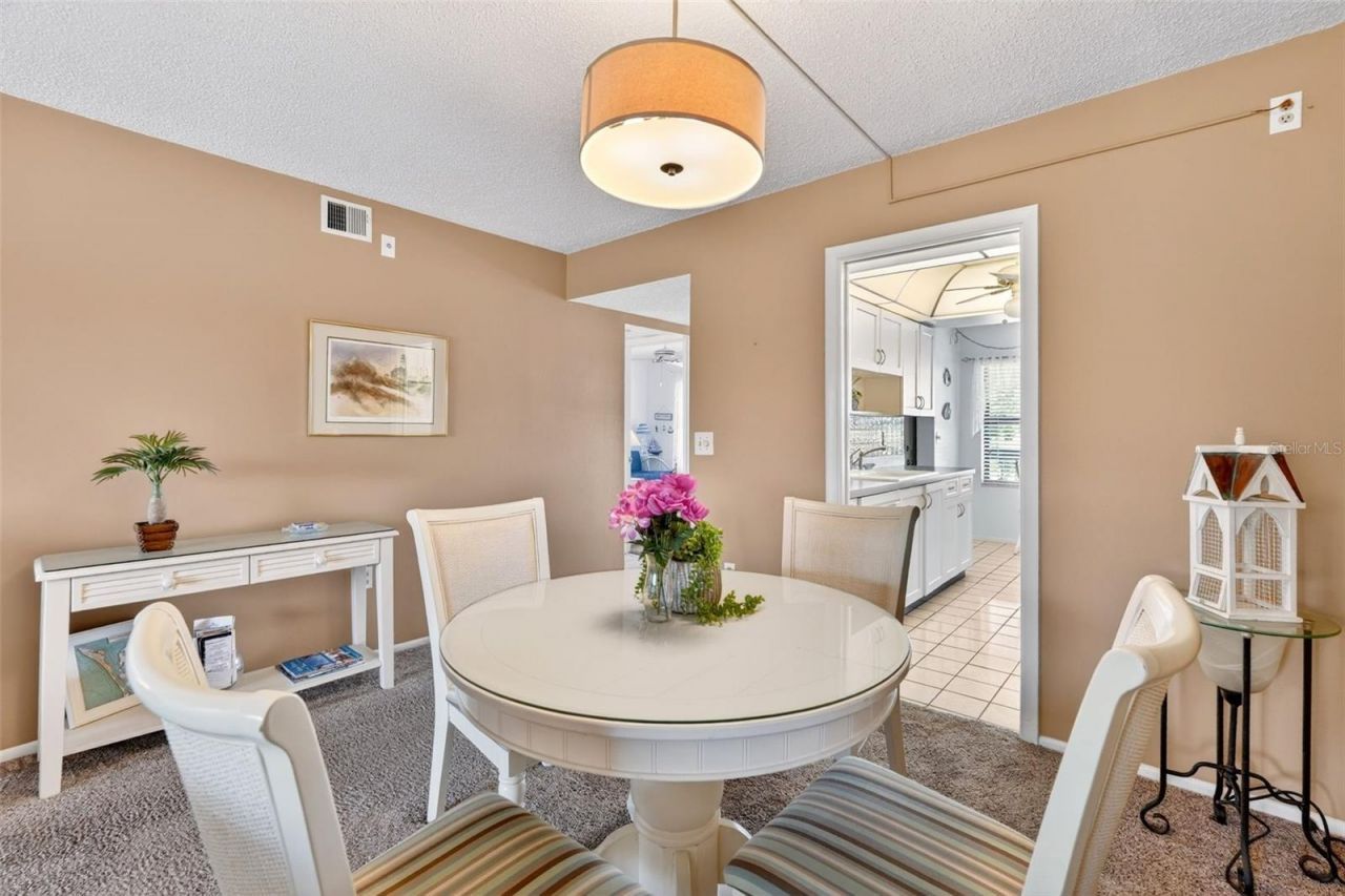 505 30th Avenue W, Unit E303, Bradenton, FL 34205 Photo