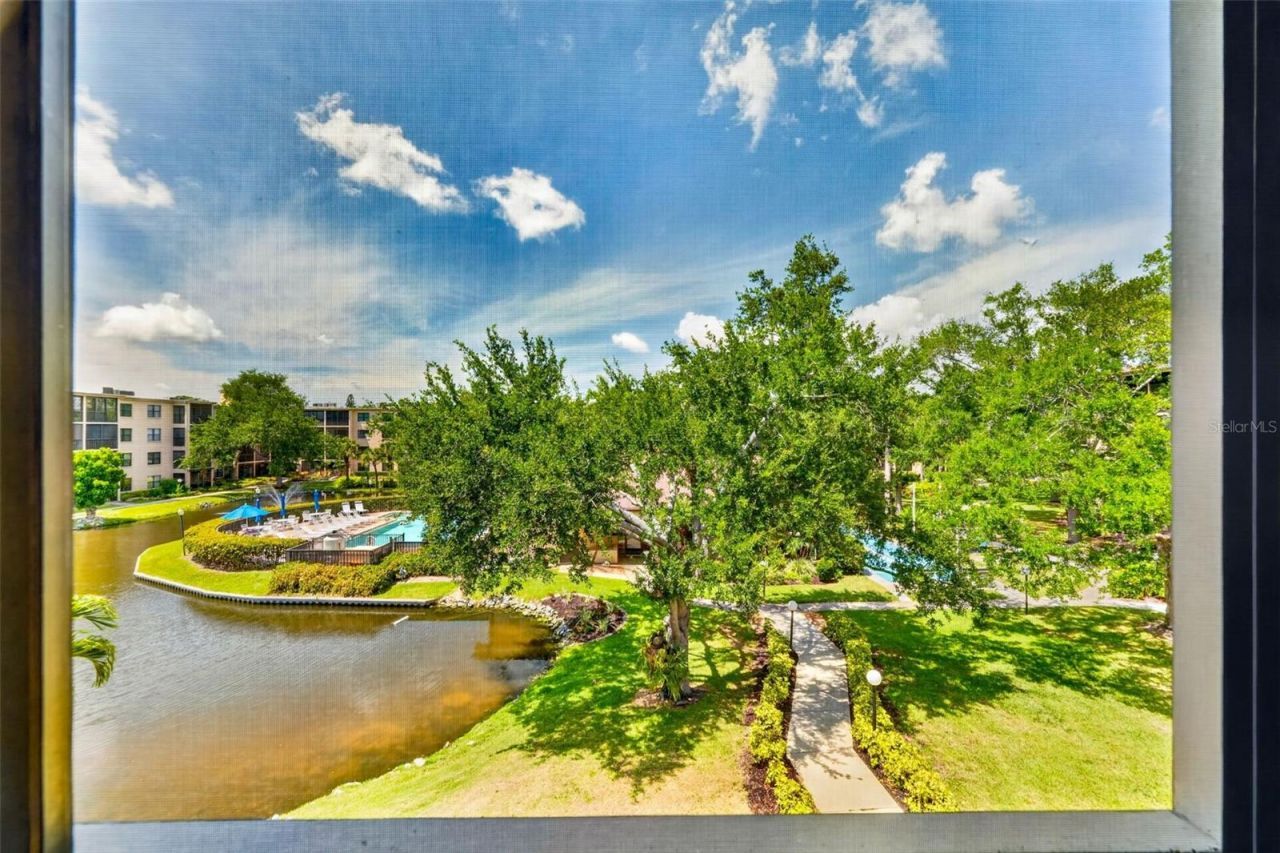 505 30th Avenue W, Unit E303, Bradenton, FL 34205 Photo