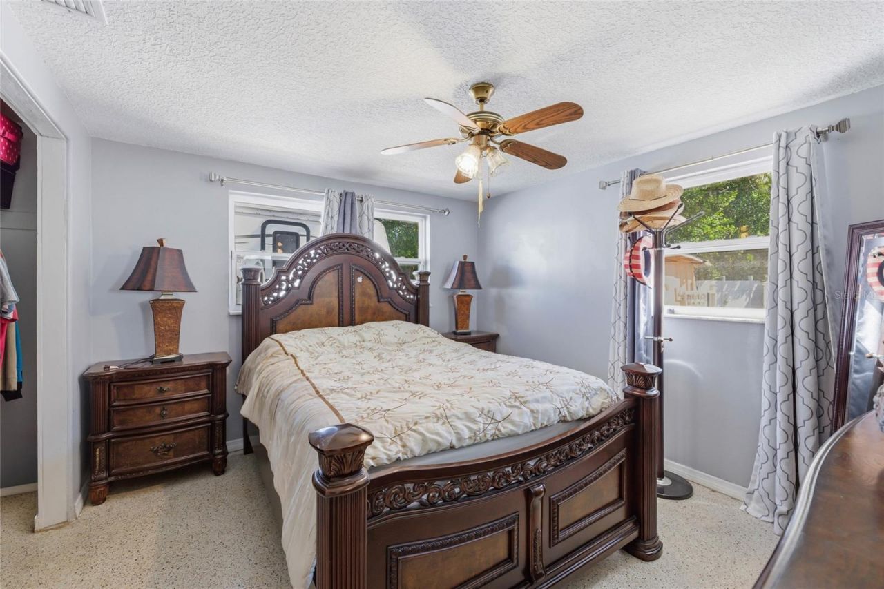 6760 Runnel Drive, New Port Richey, FL 34653 Photo