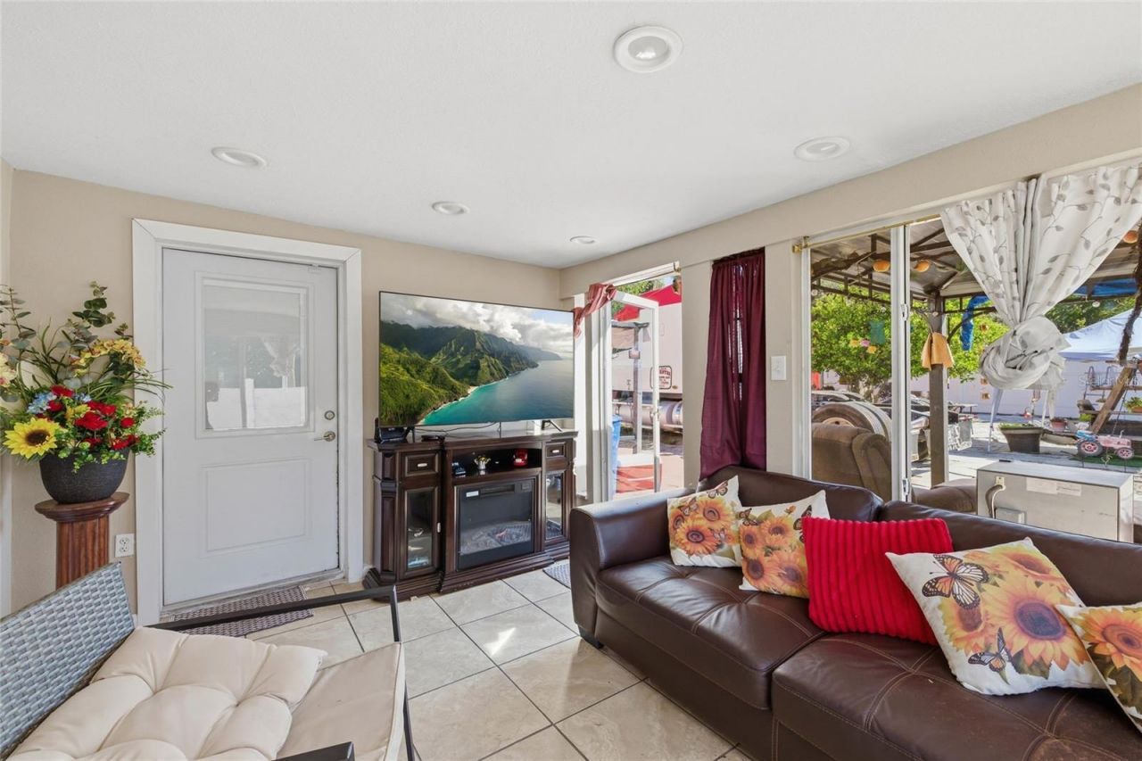 6760 Runnel Drive, New Port Richey, FL 34653 Photo