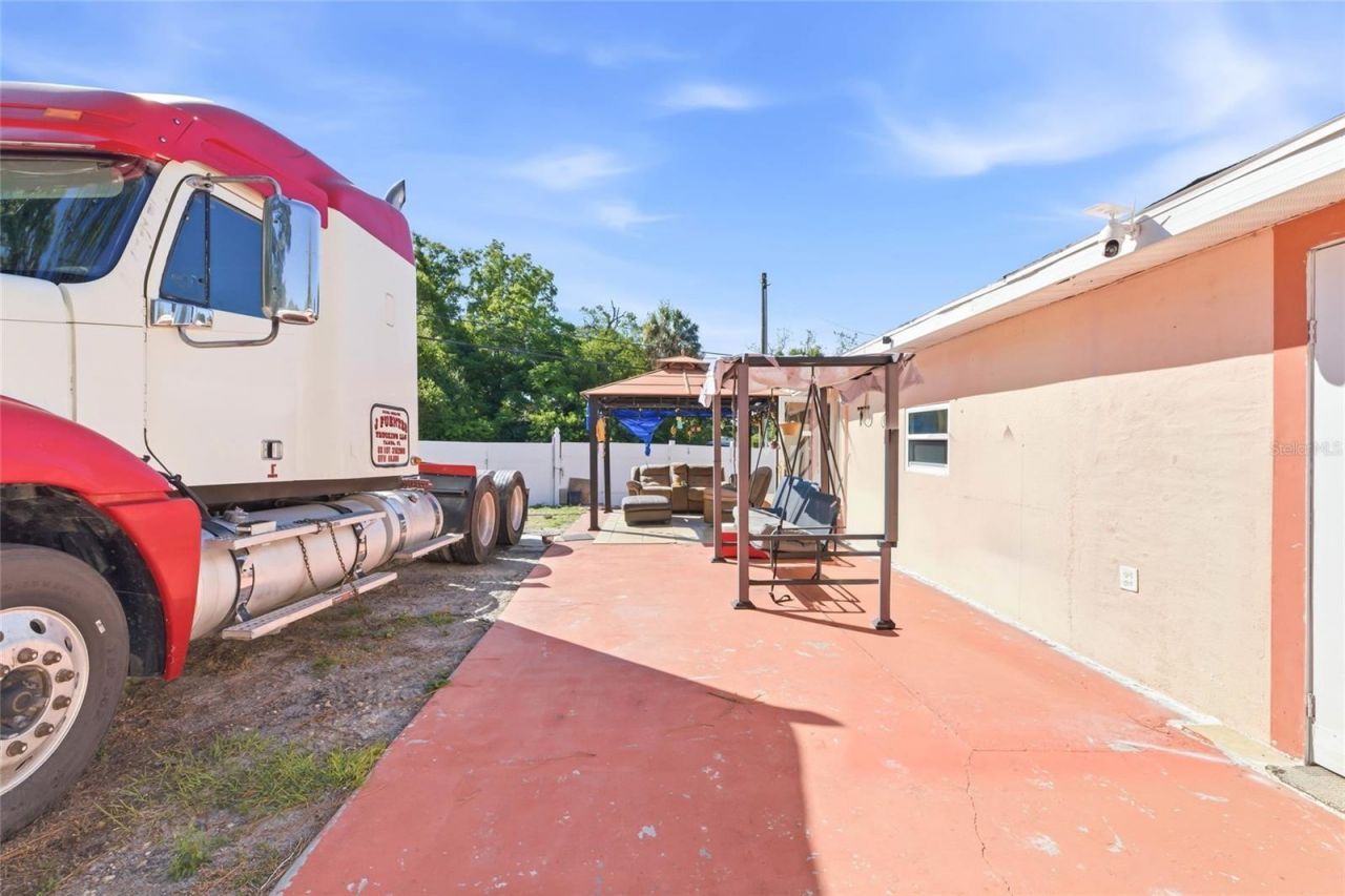 6760 Runnel Drive, New Port Richey, FL 34653 Photo