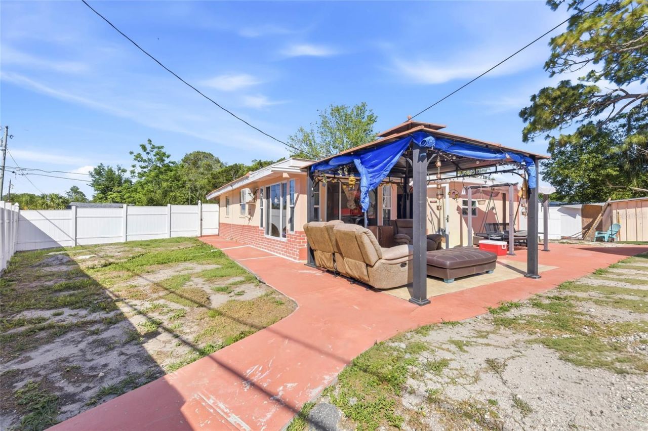 6760 Runnel Drive, New Port Richey, FL 34653 Photo