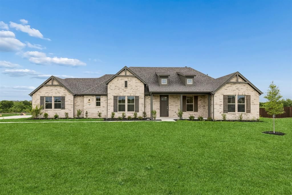411 Wagon Trail, Waxahachie, TX 75165 Main Photo