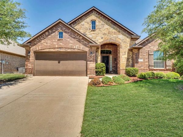 417 Ashlawn Drive, Midlothian, TX 76065